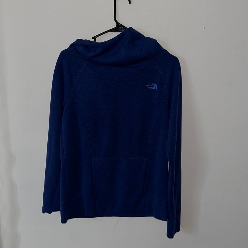 Women’s north face hoodie